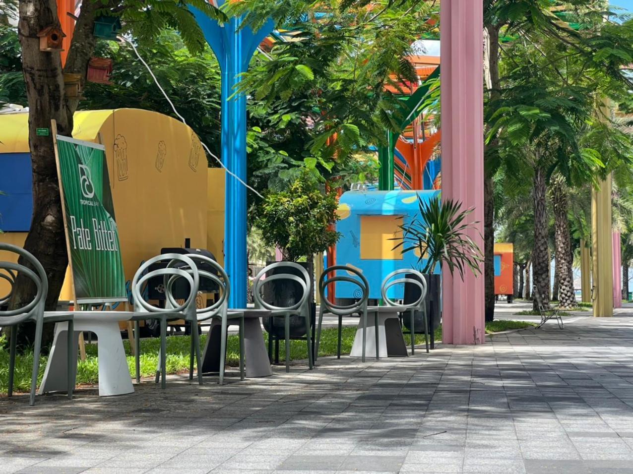 Tropical Bay Grand World Phu Quoc Exterior foto